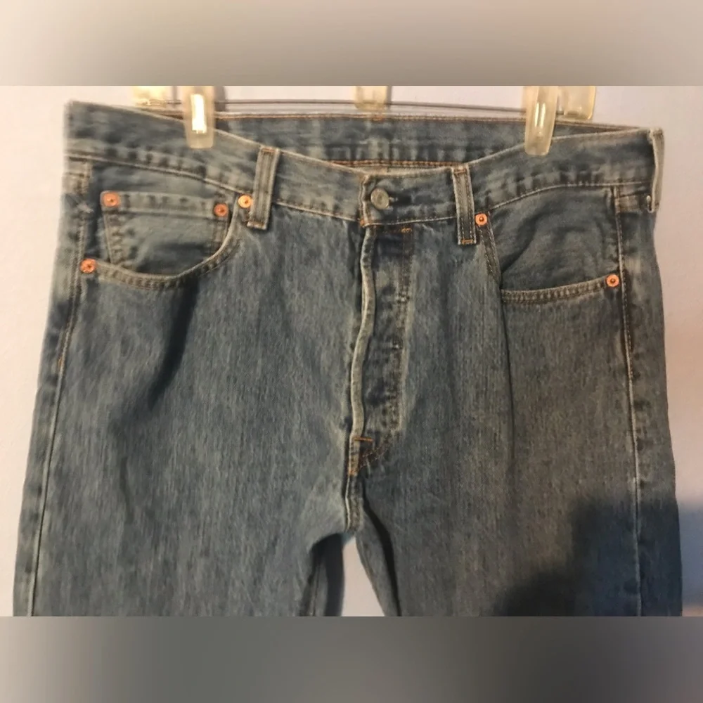 Vintage Levi's Men's Blue 501XX Series Straight Leg Denim Jeans Button Fly 36x32